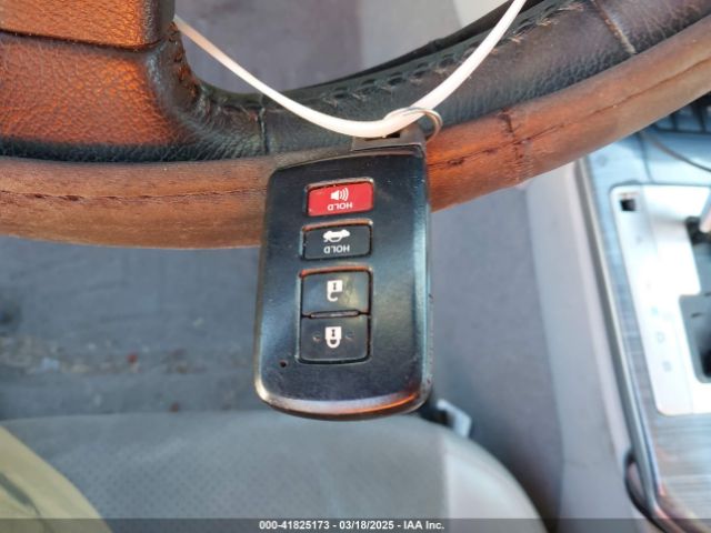 4T1BD1FK1EU130215 Toyota Camry Hybrid Xle