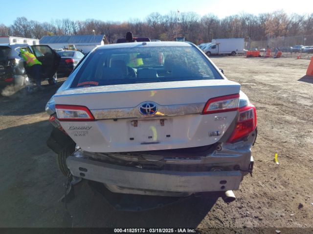 4T1BD1FK1EU130215 Toyota Camry Hybrid Xle