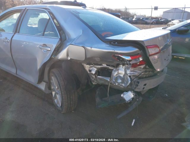 4T1BD1FK1EU130215 Toyota Camry Hybrid Xle