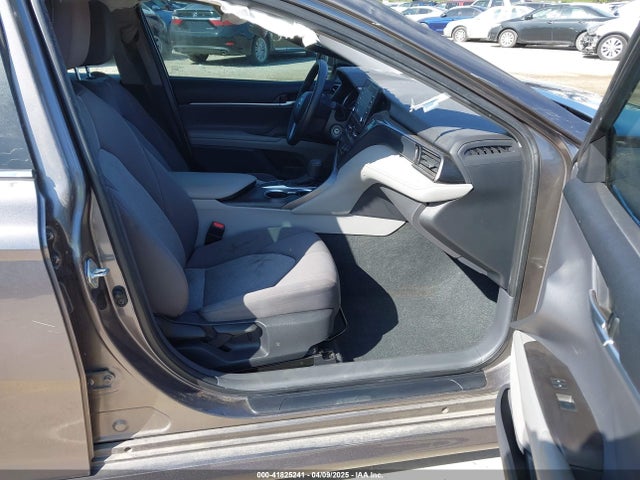 4T1C11AK9NU046857 Toyota CAMRY LE