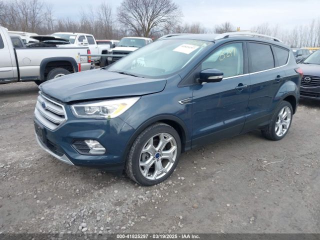 1FMCU9J95KUC28621 Ford Escape Titanium