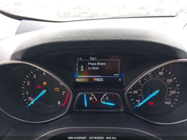 1FMCU9J95KUC28621 Ford Escape Titanium