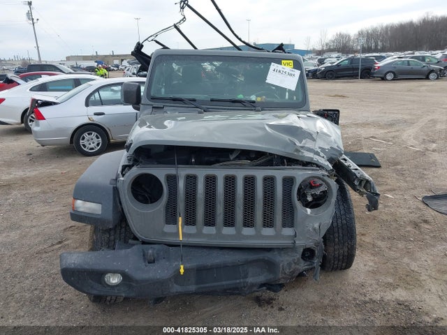 1C4GJXAGXJW197483 Jeep 2018
