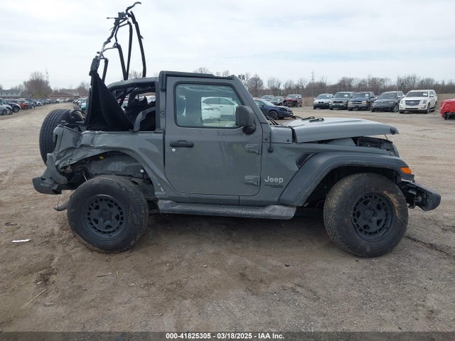 1C4GJXAGXJW197483 Jeep 2018