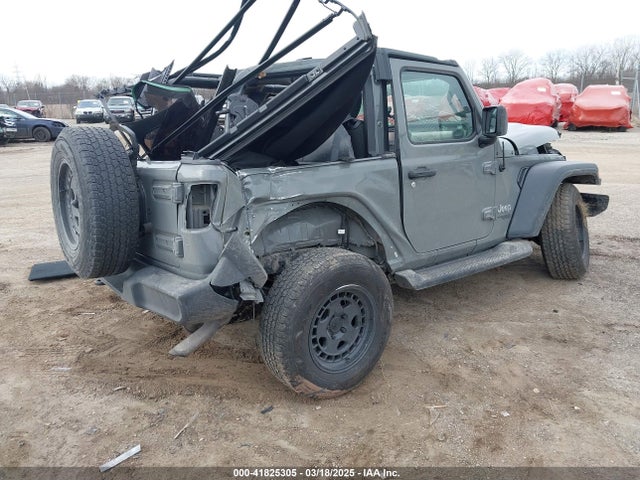1C4GJXAGXJW197483 Jeep 2018