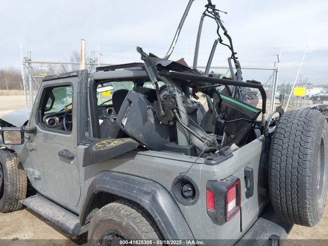 1C4GJXAGXJW197483 Jeep 2018