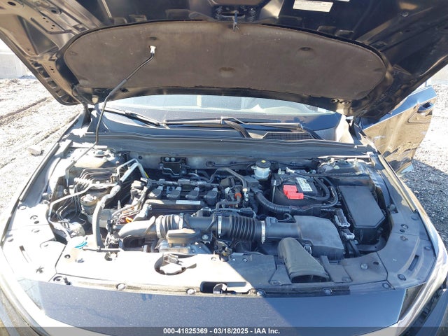 1HGCV1F13JA257932 Honda ACCORD LX