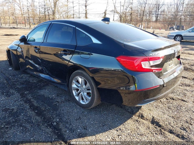 1HGCV1F13JA257932 Honda ACCORD LX