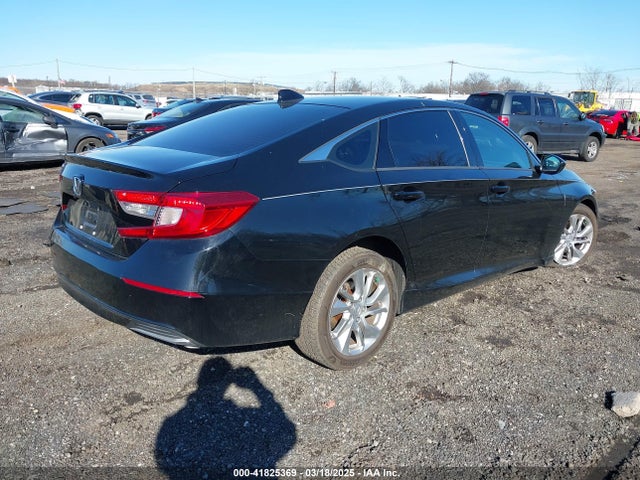 1HGCV1F13JA257932 Honda ACCORD LX