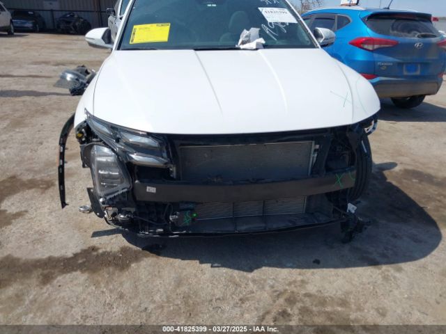5NMJE3DE9SH453131 Hyundai Tucson Limited
