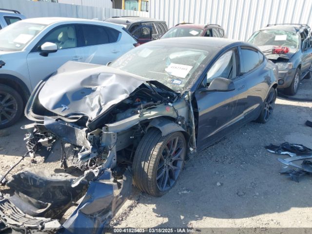 5YJ3E1EC3NF194197 Tesla Model 3 Performance Dual Motor All-wheel Drive