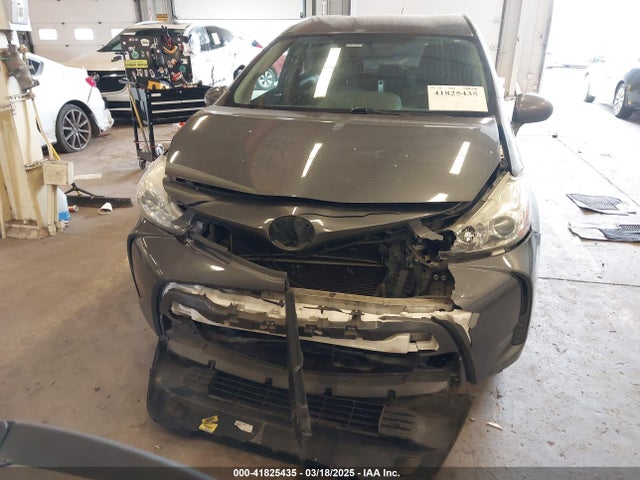 JTDZN3EU7FJ031674 Toyota 2zr-fxe+5jm