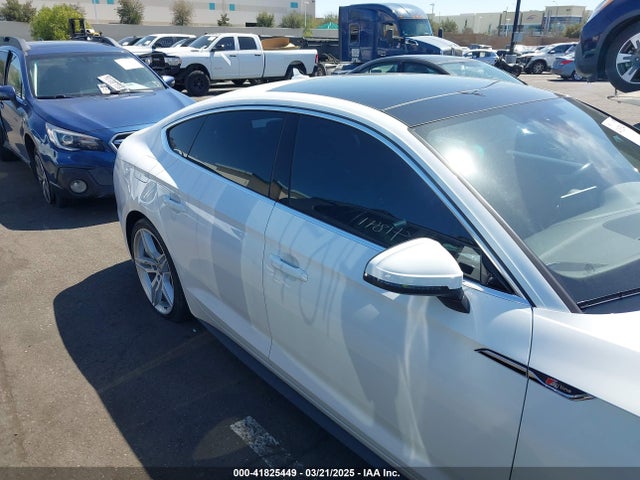 WAUENCF54JA006405 Audi A5 2.0t Premium