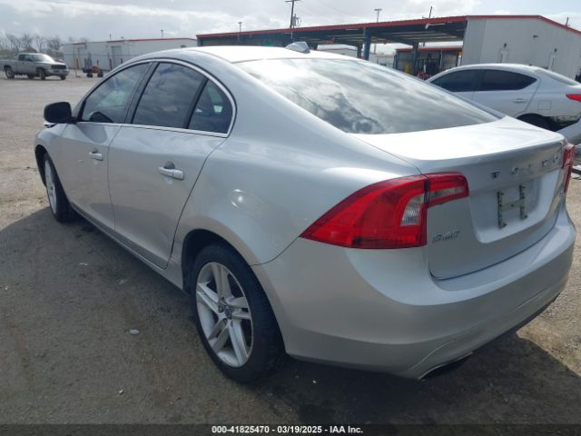 2014 VOLVO S60 YV1612FS0E2272615 Photo 2