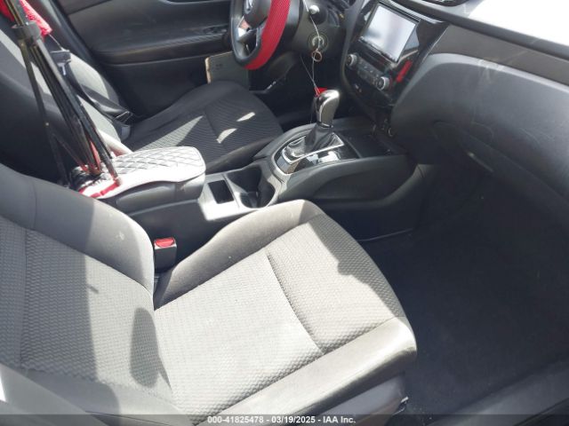 JN1BJ1CP3JW160587 Nissan Rogue Sport S