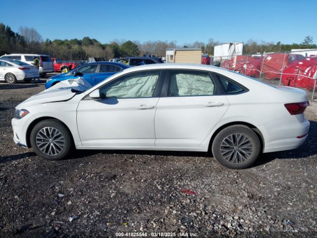 3VWC57BU3MM104022 Volkswagen Jetta 1.4t R-line/1.4t S/1.4t Se