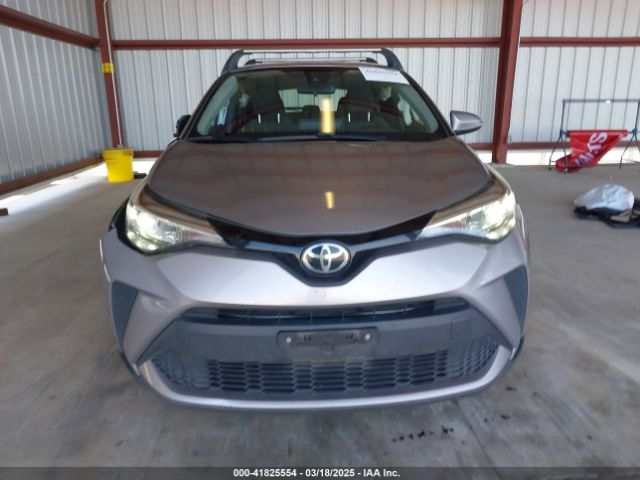 JTNKHMBX8L1068088 Toyota C-HR LE