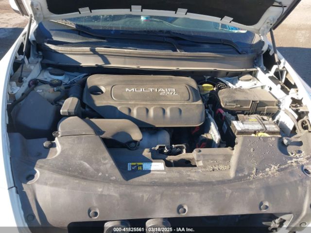 1C4PJMCB3FW734573 Jeep Cherokee Latitude