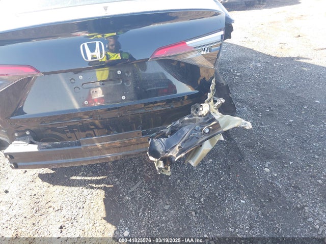 2HGFE2F27NH564054 Honda Civic Lx