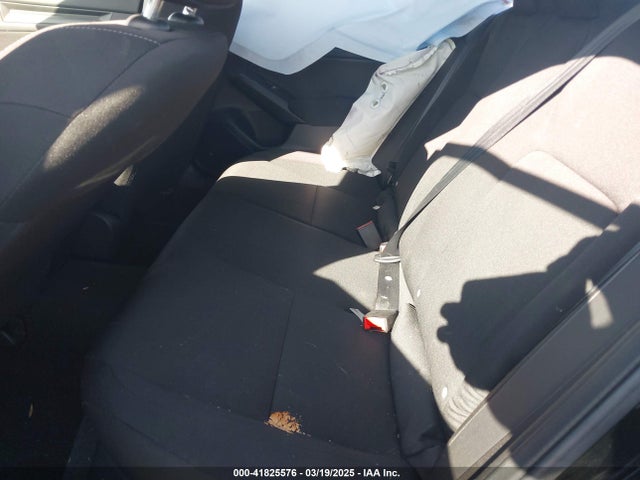 2HGFE2F27NH564054 Honda Civic Lx