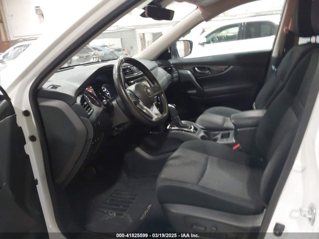 JN8AT2MV9KW397564 Nissan ROGUE SV