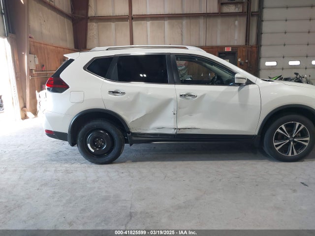JN8AT2MV9KW397564 Nissan ROGUE SV
