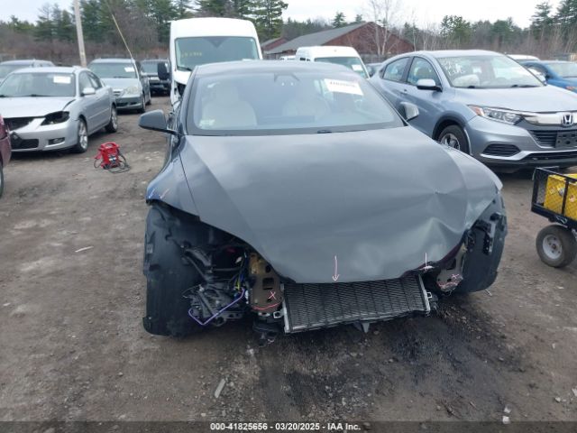 5YJSA1E69MF439147 Tesla Model S Plaid Tri Motor All-wheel Drive
