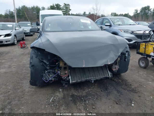 5YJSA1E69MF439147 Tesla Model S Plaid Tri Motor All-wheel Drive