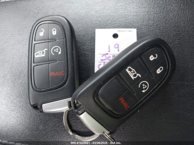 1C4PJMDX9KD445388 Jeep Cherokee Limited 4x4