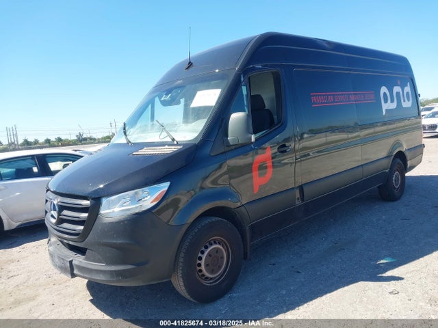 WD4PF1CD8KP143473 Mercedes-Benz Sprinter 2500 High Roof V6