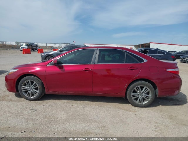 4T1BF1FKXHU811147 Toyota CAMRY SE