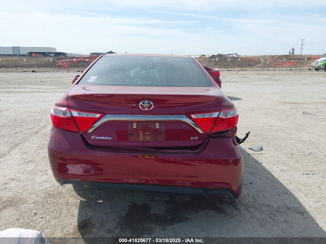 4T1BF1FKXHU811147 Toyota CAMRY SE