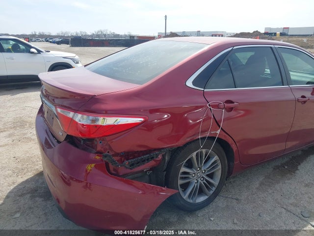 4T1BF1FKXHU811147 Toyota CAMRY SE
