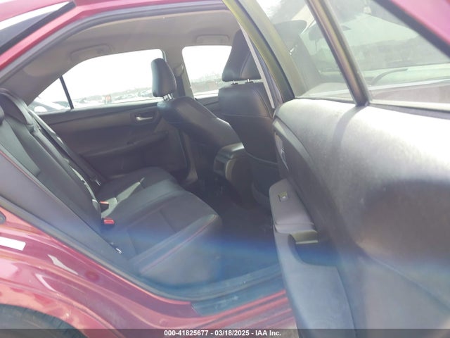 4T1BF1FKXHU811147 Toyota CAMRY SE