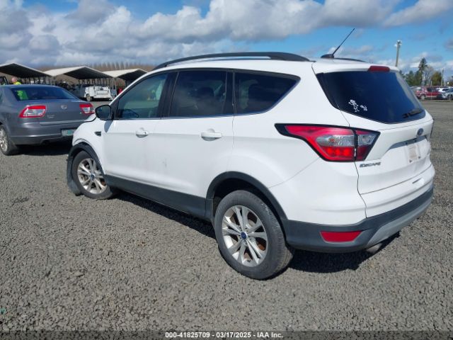 2018 FORD ESCAPE 1FMCU9GD7JUC60951 Photo 2