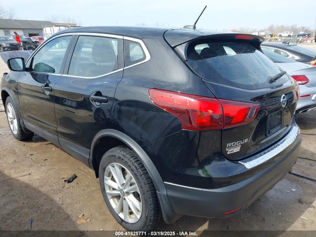 JN1BJ1CRXHW140204 Nissan Rogue Sport S