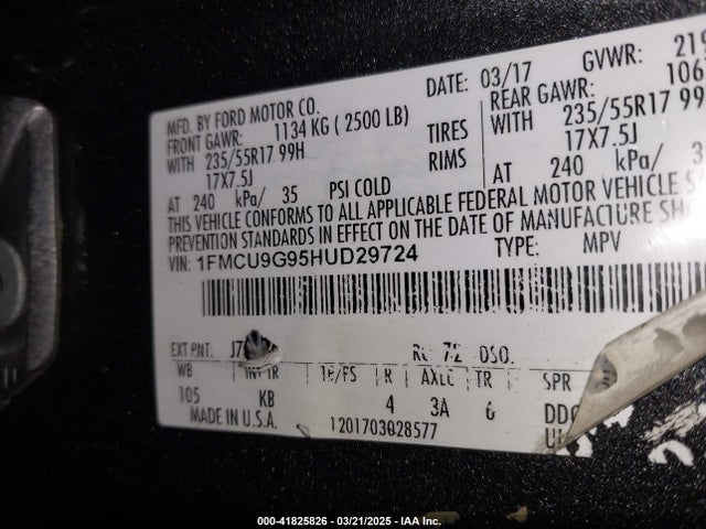 1FMCU9G95HUD29724 Ford ESCAPE SE