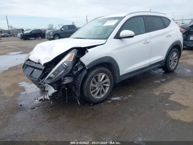 KM8J33A42GU059533 Hyundai TUCSON SE