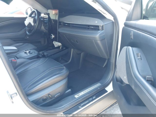 3FMTK3RM5MMA60868 Ford Mustang Mach-e Premium