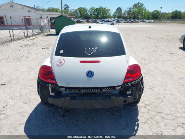 3VWFP7AT8EM601987 Volkswagen Beetle 2.5l Entry