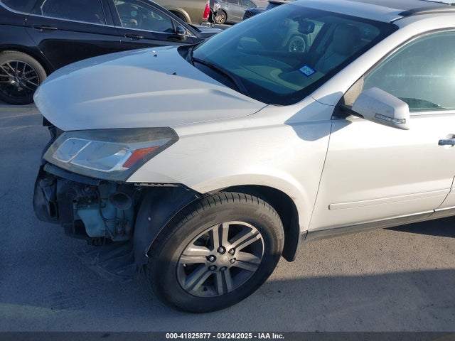 Chevrolet Traverse 2lt 2015 1GNKRHKD8FJ205055 Image 18