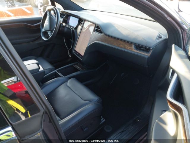 2018 TESLA MODEL X 5YJXCBE20JF103546 Photo 4