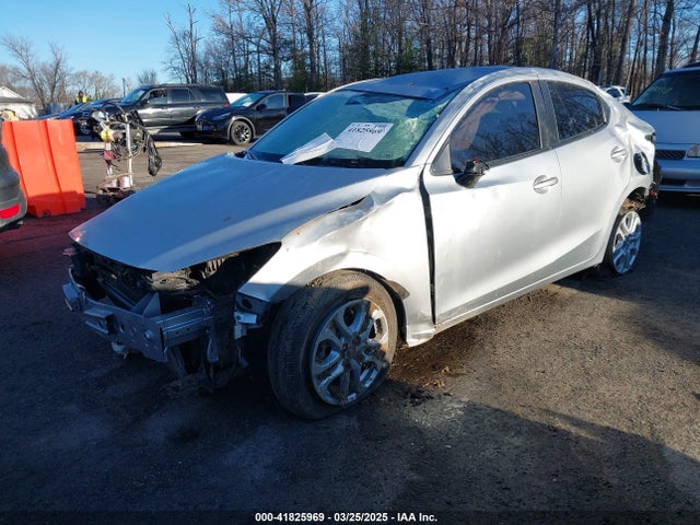 3MYDLBYV0JY321968 Toyota YARIS IA