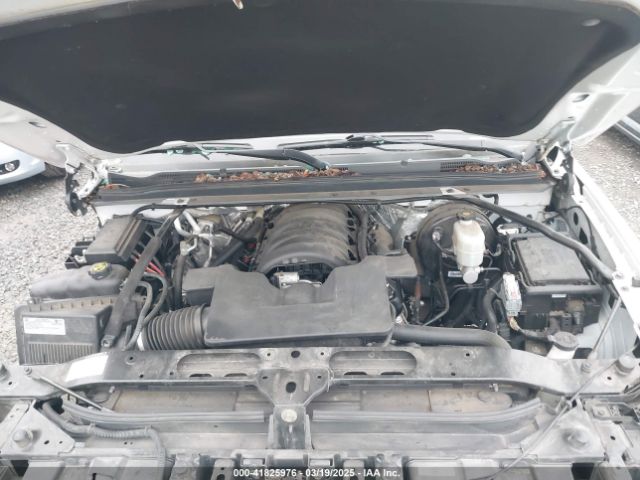 1GNSKHKC9JR161587 Chevrolet Suburban Lt
