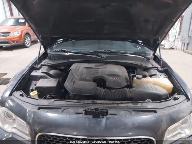 2017 CHRYSLER 300C 2C3CCAKG2HH597183 Photo 9