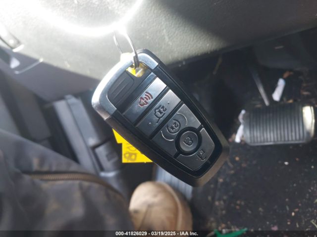 1FMJU2AT2MEA26262 Ford Expedition Limited