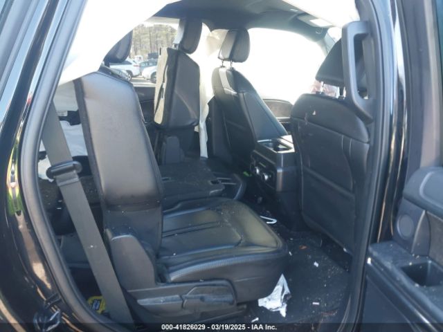 1FMJU2AT2MEA26262 Ford Expedition Limited