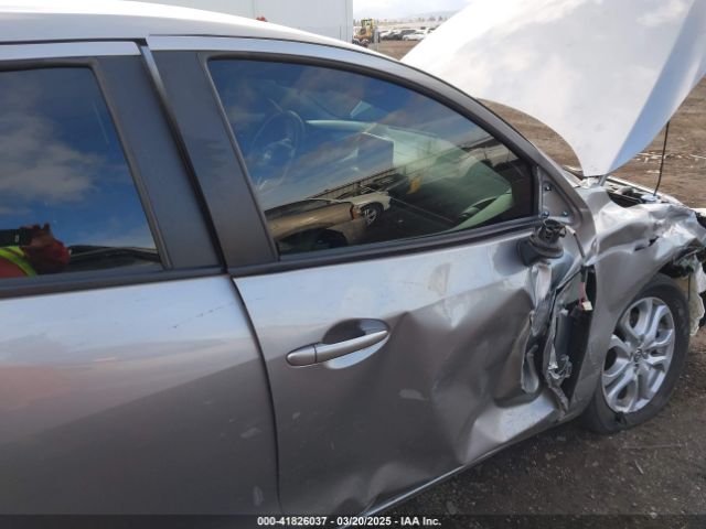 3MYDLBZVXGY112728 Scion IA