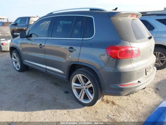 WVGAV7AX3FW115042 Volkswagen Tiguan R-line