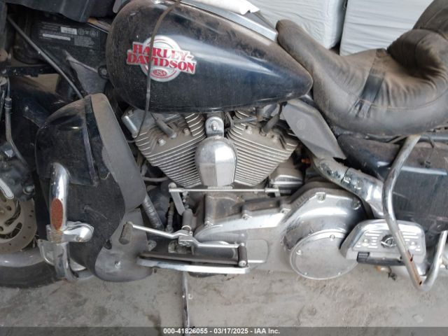 2007 HARLEY-DAVIDSON FLHTCUI 1HD1FC4367Y641933 Photo 8